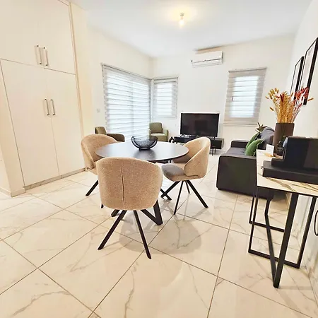 Alexander Trikallon Str Apartament *