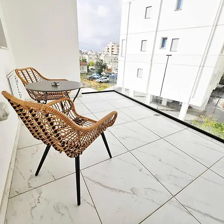 Apartament Alexander Trikallon Str Nikozja